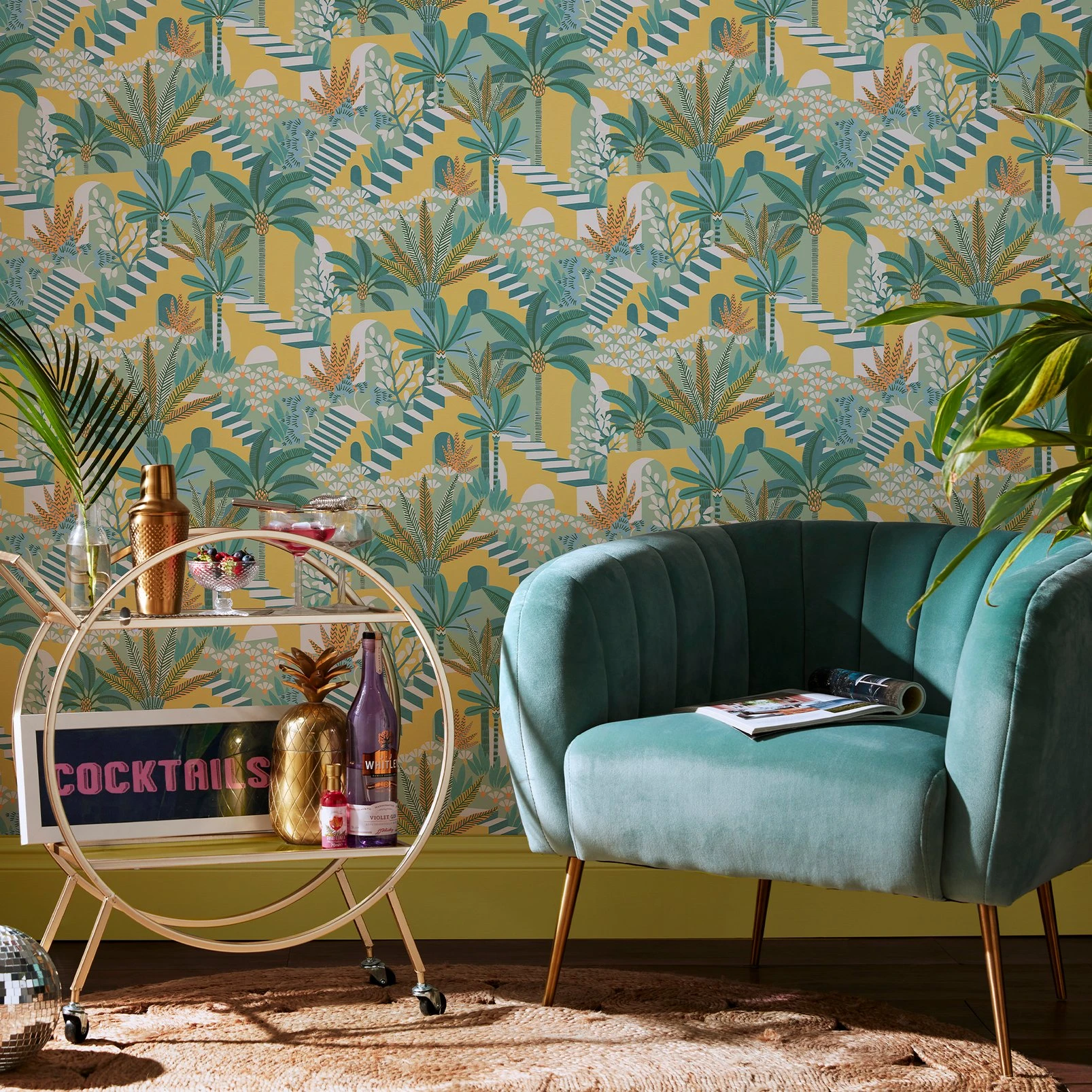 Vacay Citron Wallpaper - 122367_ROOMSET_01.jpg