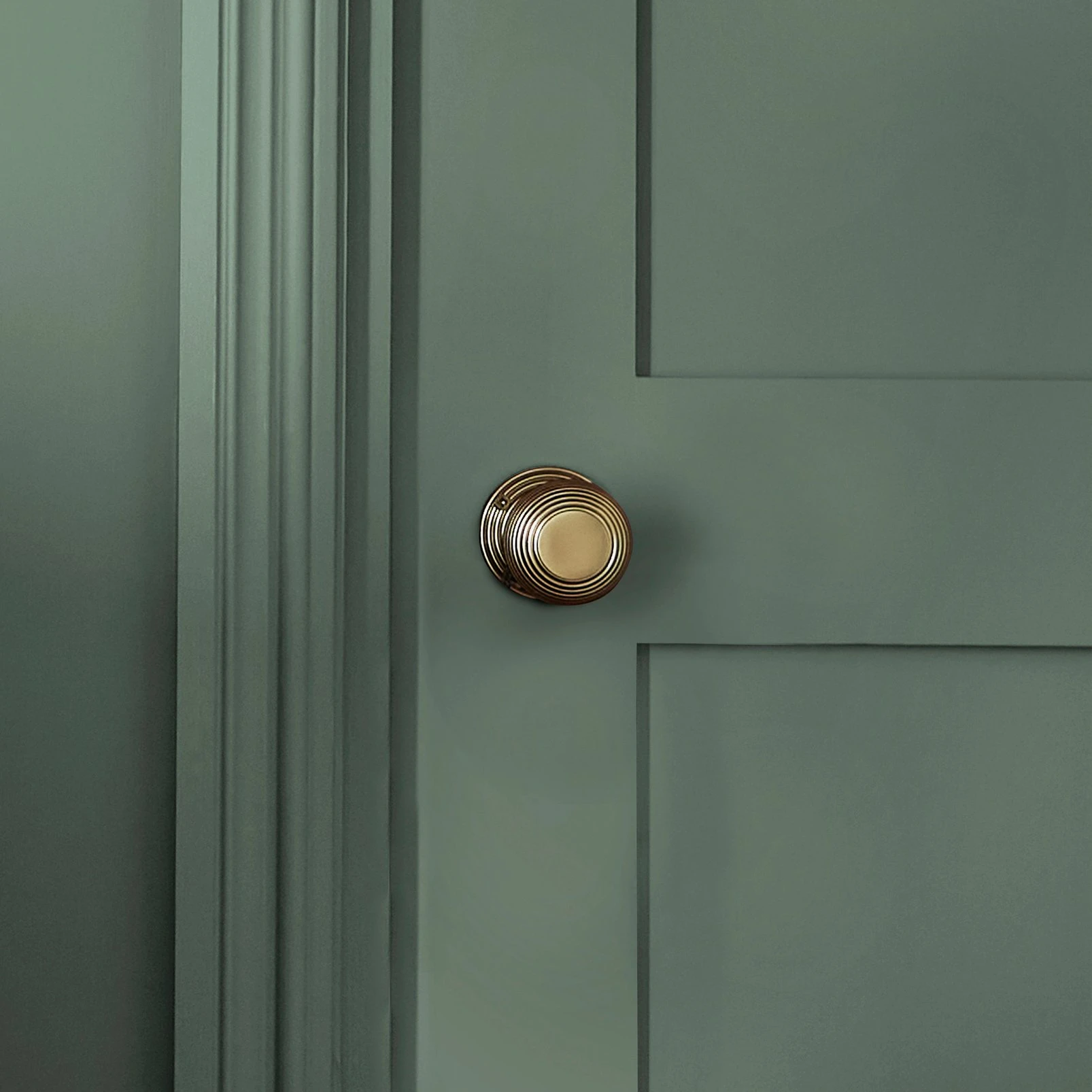 William Morris At Home Forest Road Paint - 124314_DETAIL_FOREST ROAD_01.jpg