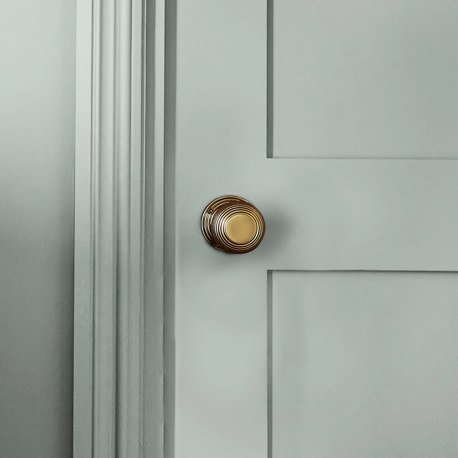William Morris At Home Ocean Edge Paint - 124309_DETAIL_OCEAN EDGE_01.jpg