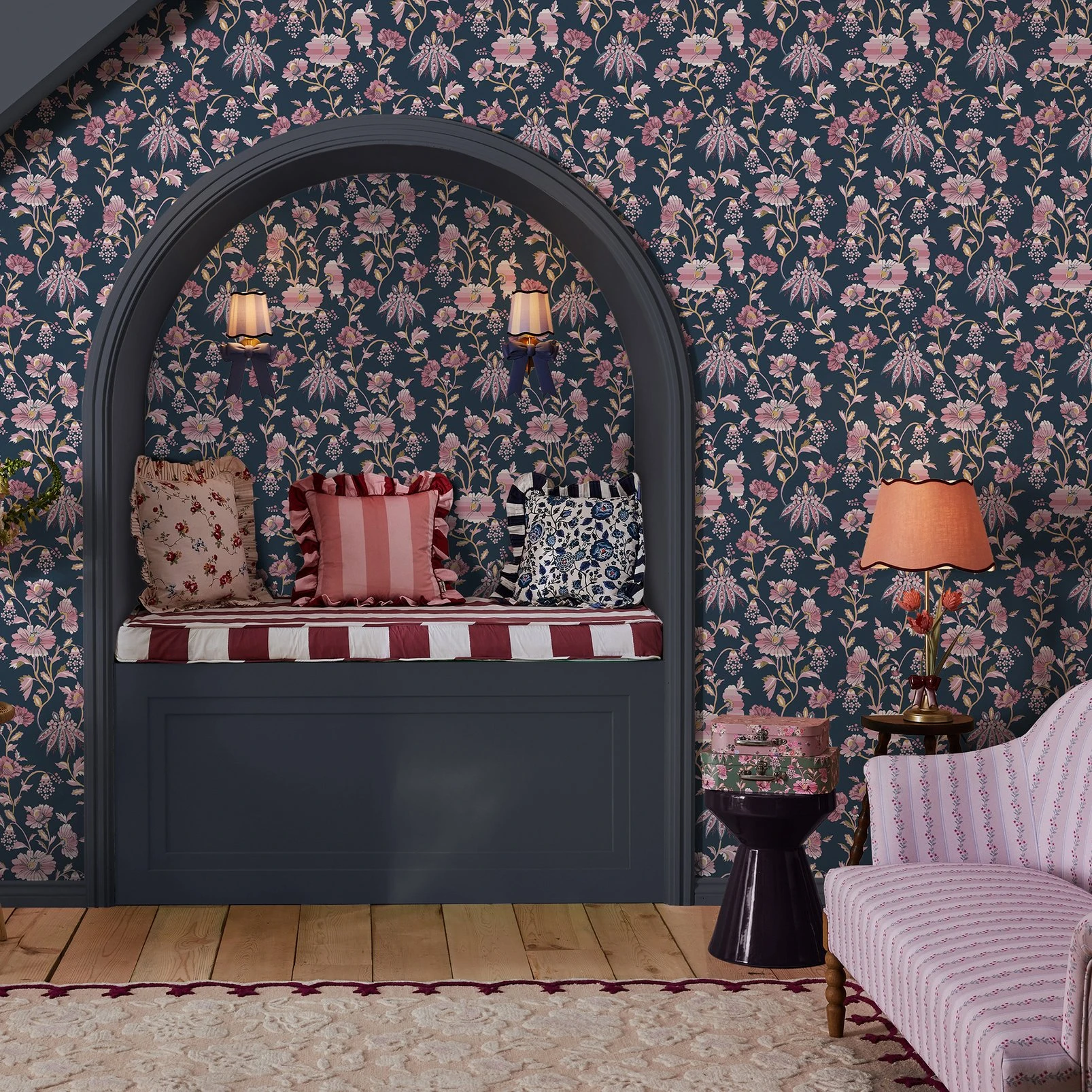 Cath Kidston Friendship Garden Navy Wallpaper - 125525_ROOMSET_FRIENDSHIP GARDEN NAVY_01.jpg