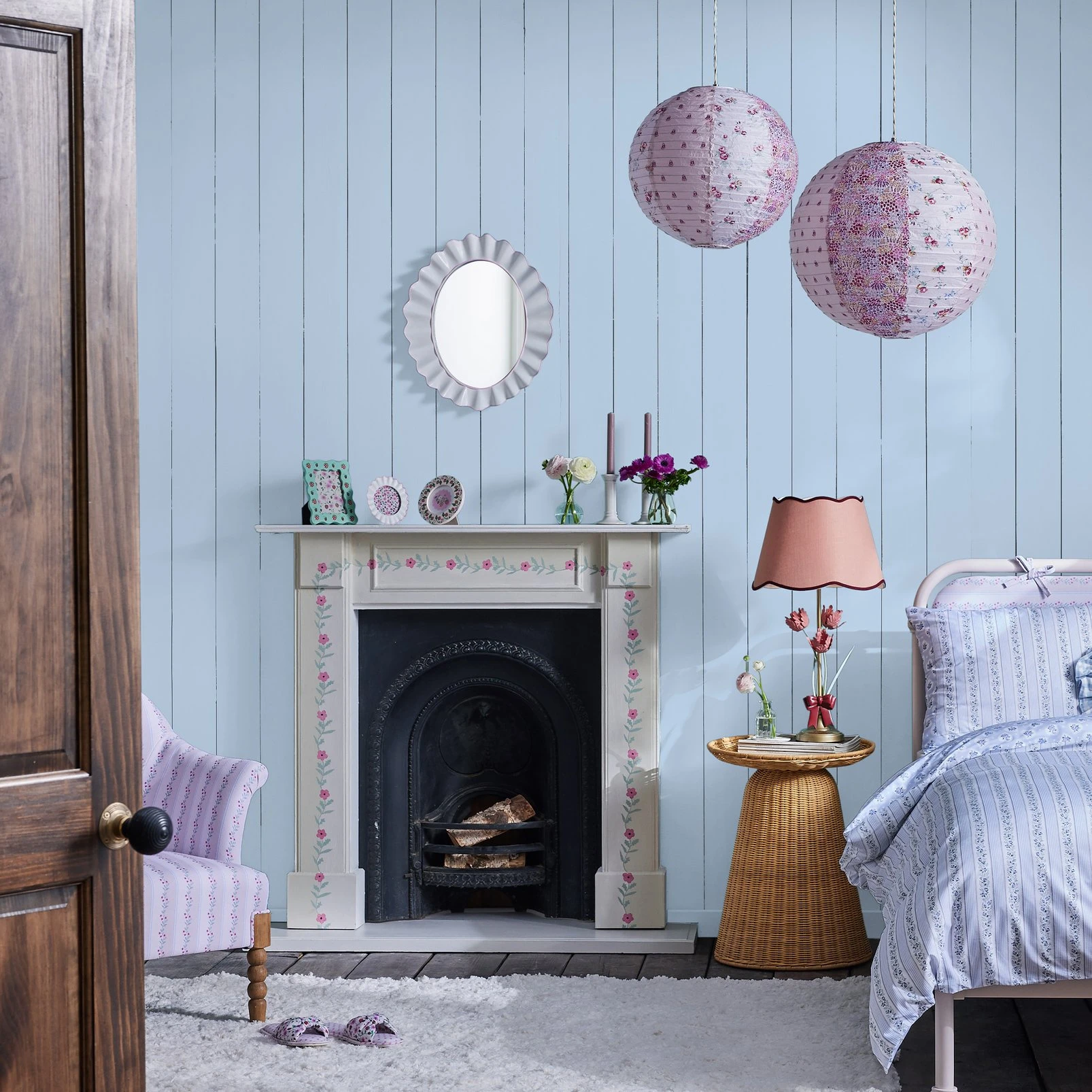 Cath Kidston Pencil Pot Paint - 128104_ROOMSET_PENCIL POT_01.jpg