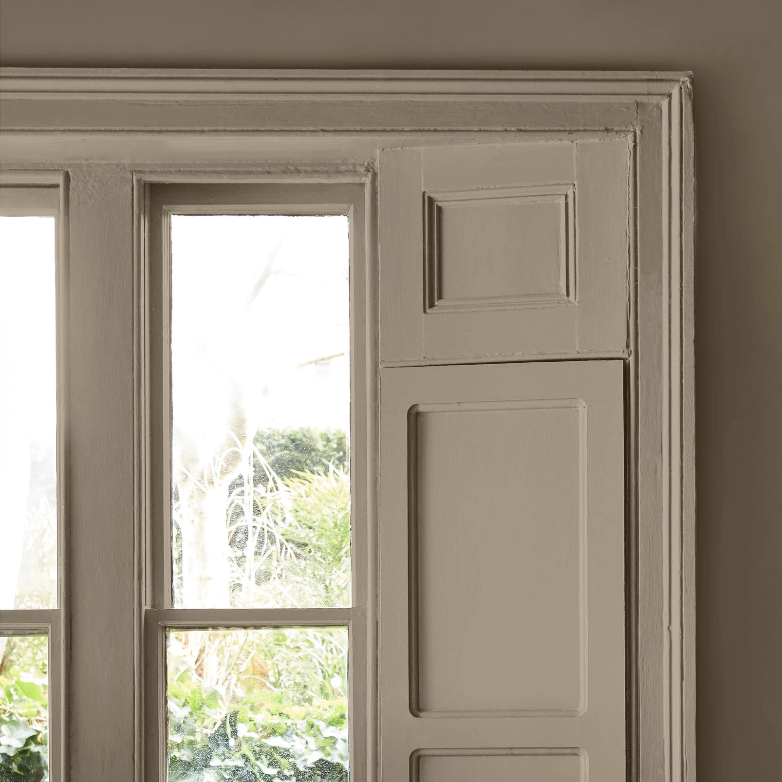 Abigail Ahern Dusk Falls Paint - 131471_DETAIL_DUSK FALLS_05.jpg