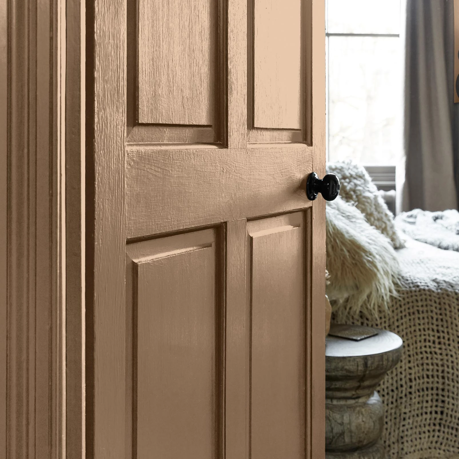 Abigail Ahern Nordic Mist Paint - 131465_DETAIL_NORDIC MIST_03.jpg