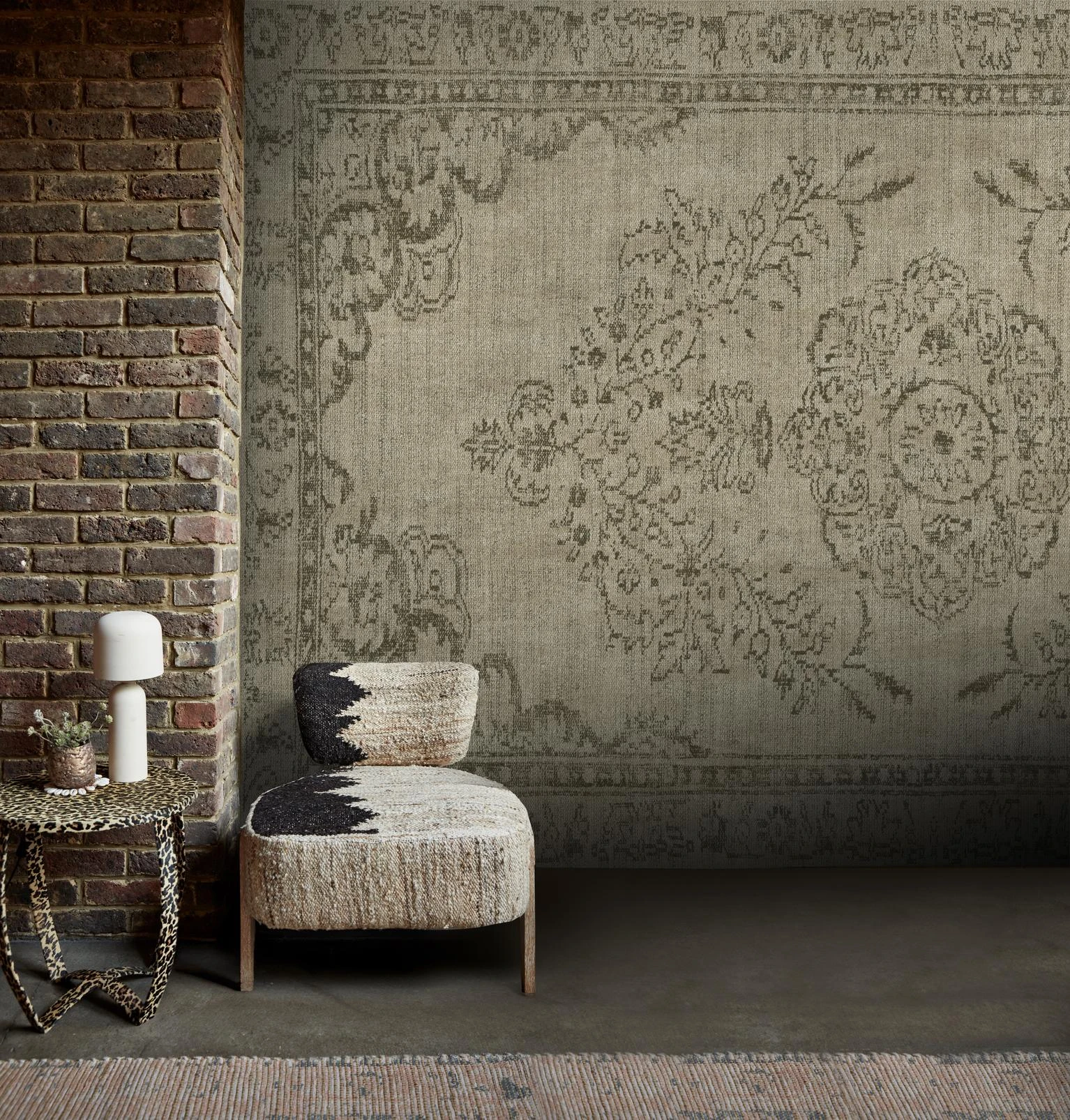 Abigail Ahern Tapestry Olive Bespoke Mural - 140709_ROOMSET_TAPESTRY OLIVE_01.jpg