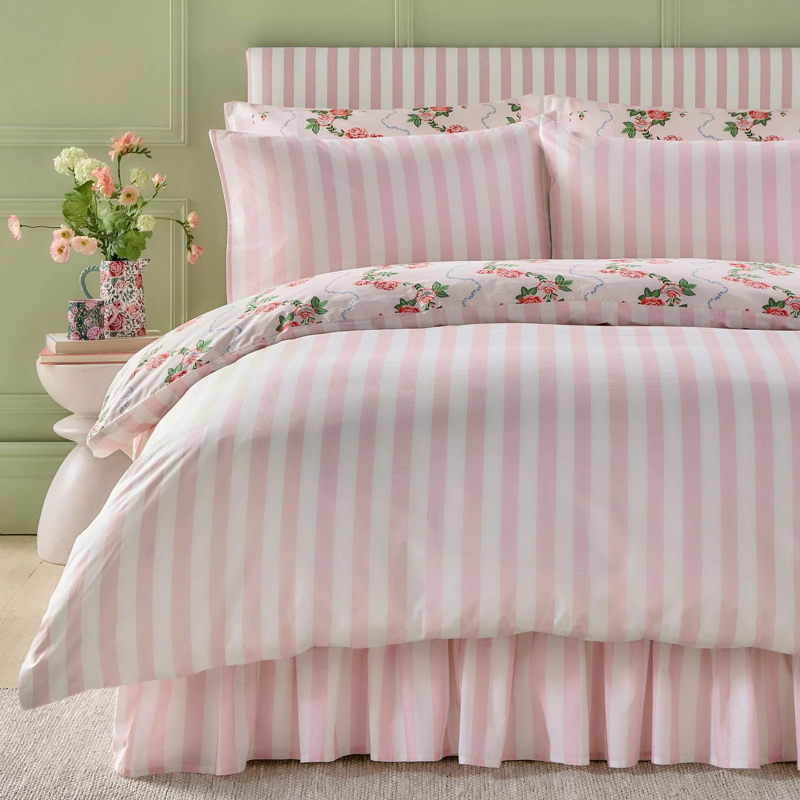 Rose Flutter Pink Duvet Cover Set - CKROSEFL01DQ_ROOMSET_ROSE-FLUTTER-PINK_02.jpg