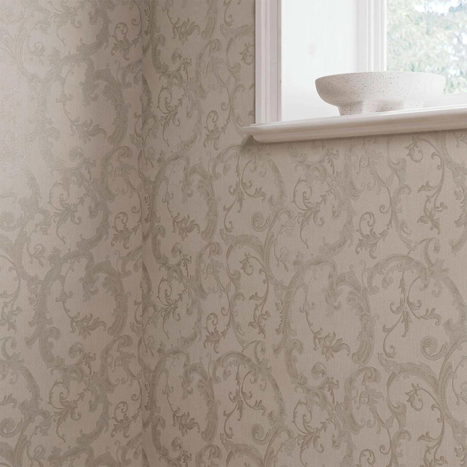 Florentine Earth Wallpaper - 143032_ROOMSET_FLORENTINE EARTH_03.jpg