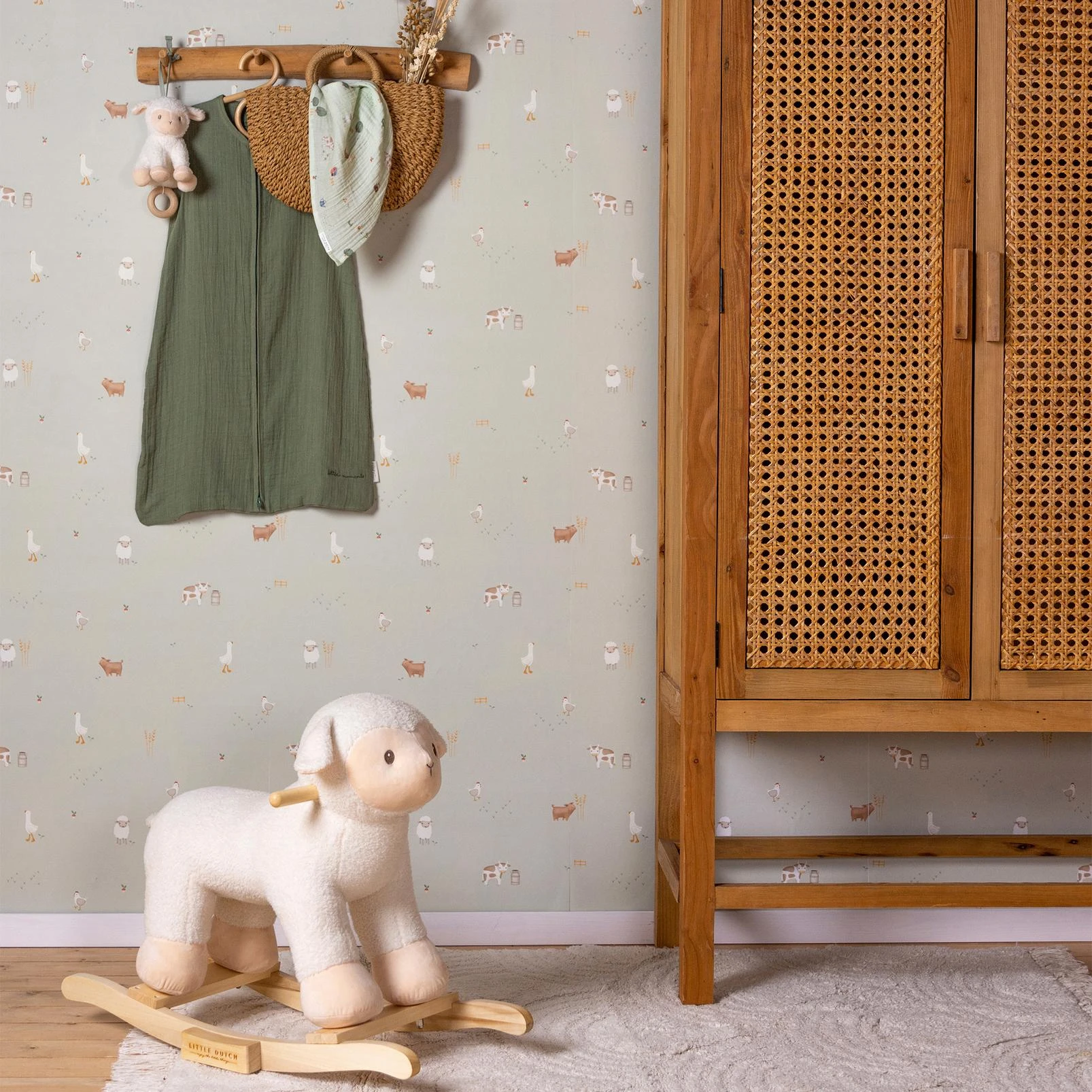 Little Dutch Little Farm Wallpaper - WD110022_ROOMSET_LITTLE FARM_02.jpg
