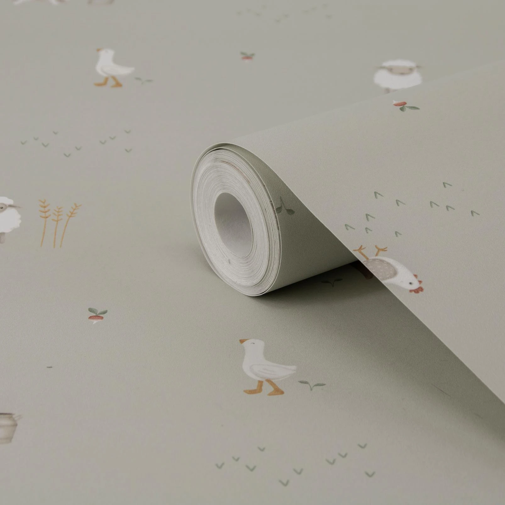 Little Dutch Little Farm Wallpaper - WD110022_ROLLSHOT_LITTLE FARM_01.jpg