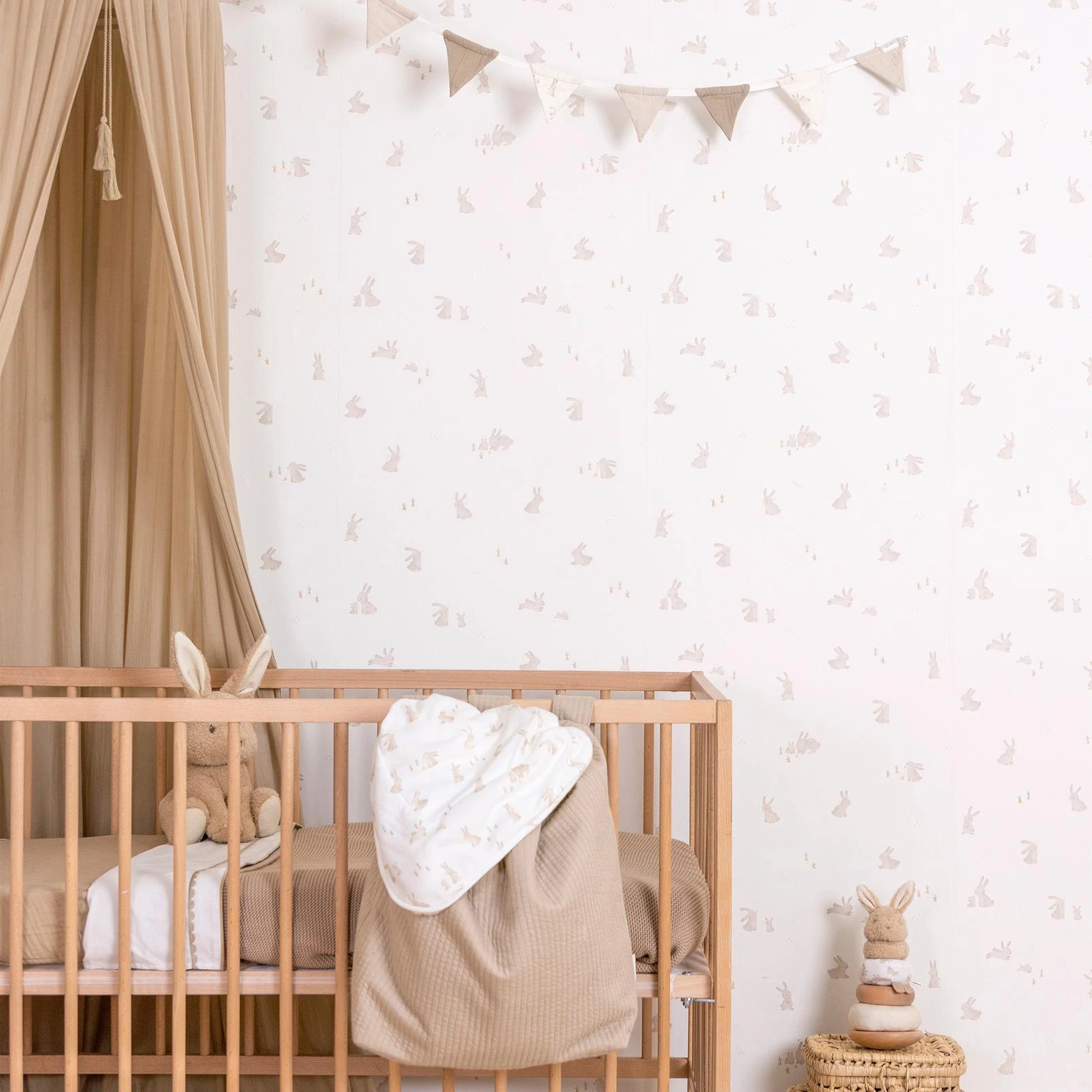 Little Dutch Baby Bunny Wallpaper - WD110023_ROOMSET_BABY BUNNY_02.jpg