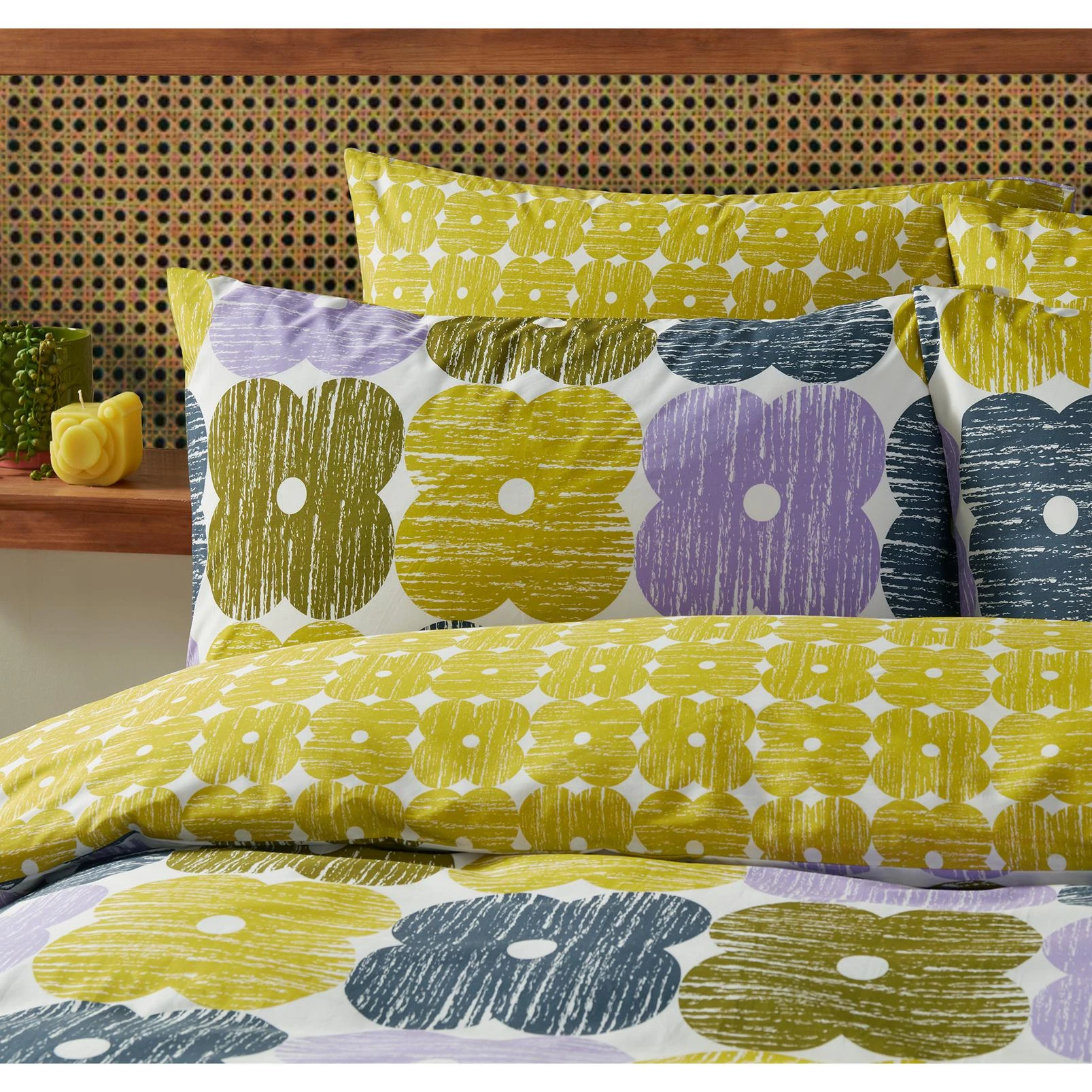 Textured Flower Lilac/Moss Duvet Cover Set - OKTEXT01DQ_CAMEO_TEXTURED_FLOWER_LILAC-MOSS_DOUBLE_DUVET_COVER_01.jpg