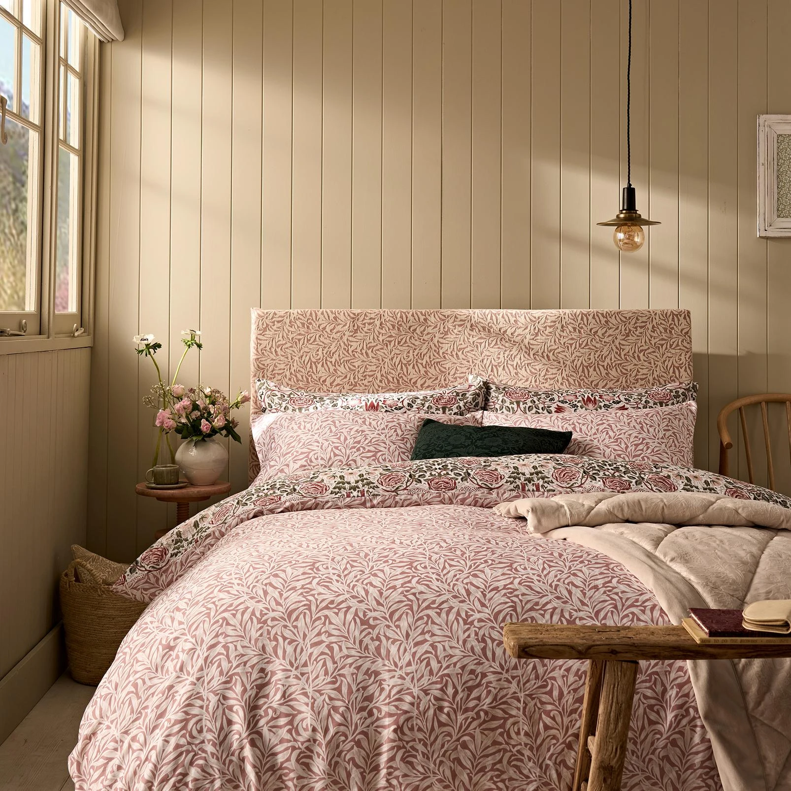 Rose Brick Pink/Sage Duvet Cover Set - WMROSE01DQ_ROOMSET_ROSE_BRICK_PINK-SAGE_DOUBLE_DUVET_COVER_02.jpg