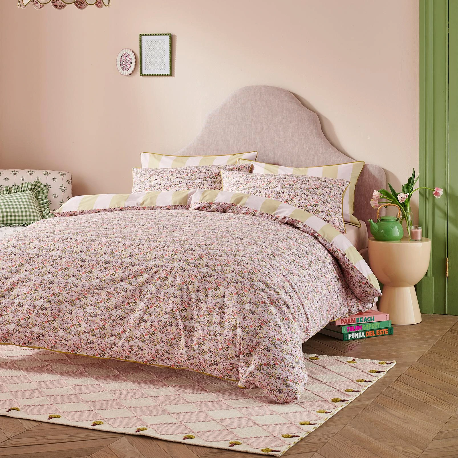 Tiny Town Pink Duvet Cover Set - CKTINYT01DQ_ROOMSET_TINY_TOWN_PINK_DOUBLE_DUVET_COVER_01.jpg