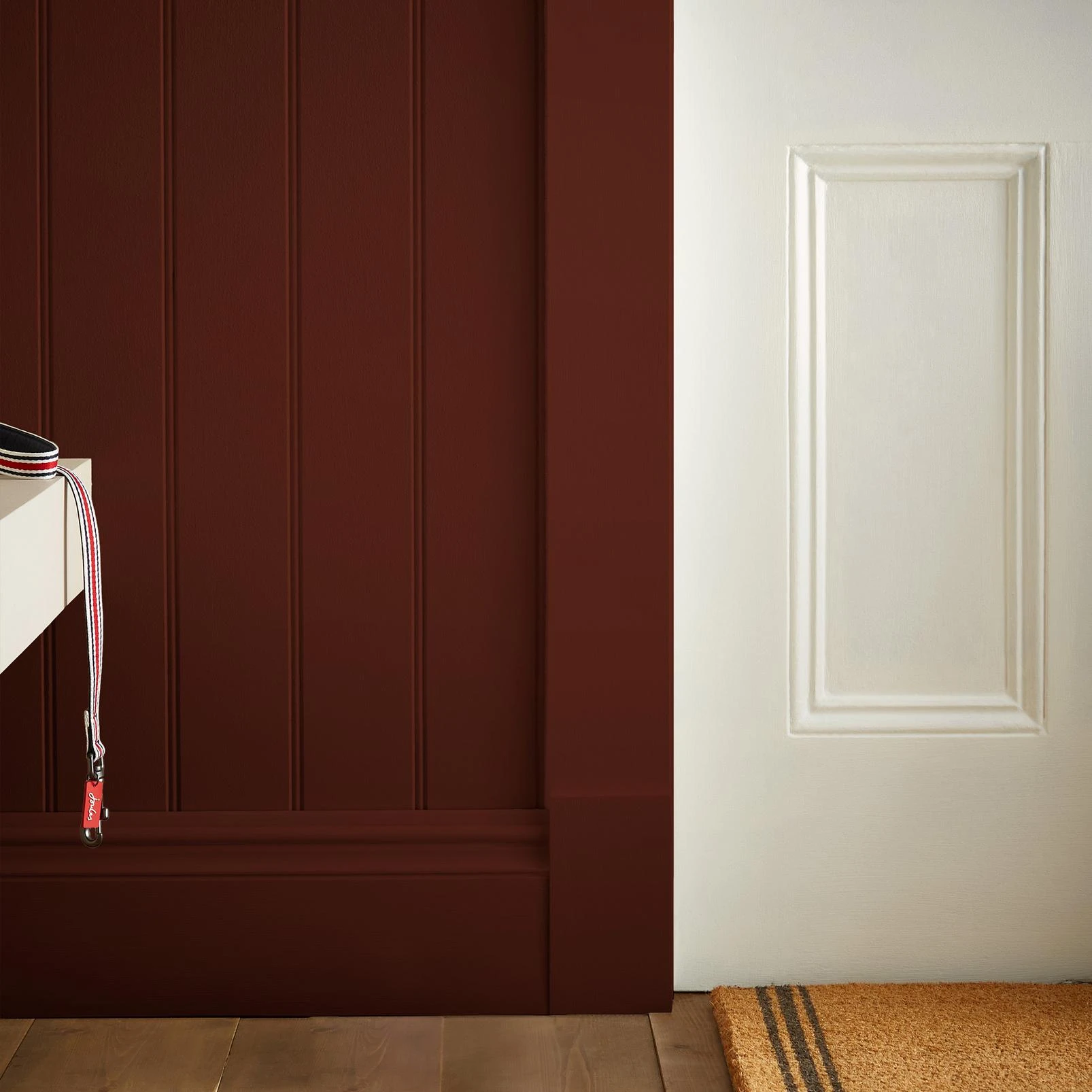 Joules Russett Hide Paint - 145413_ROOMSET_RUSSETT HIDE_01.jpg