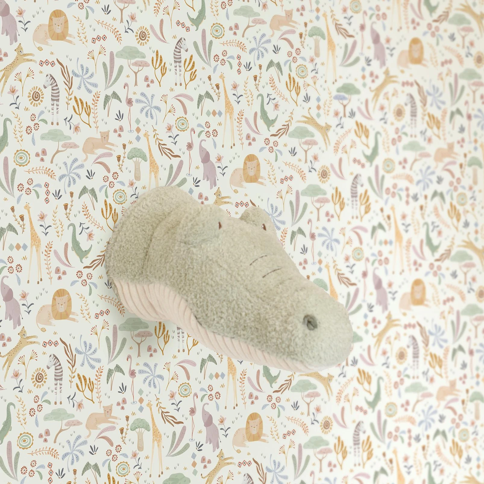 Little Dutch Safari Wonders Wallpaper - WD110047_ROOMSET_SAFARI_WONDERS_02.jpg