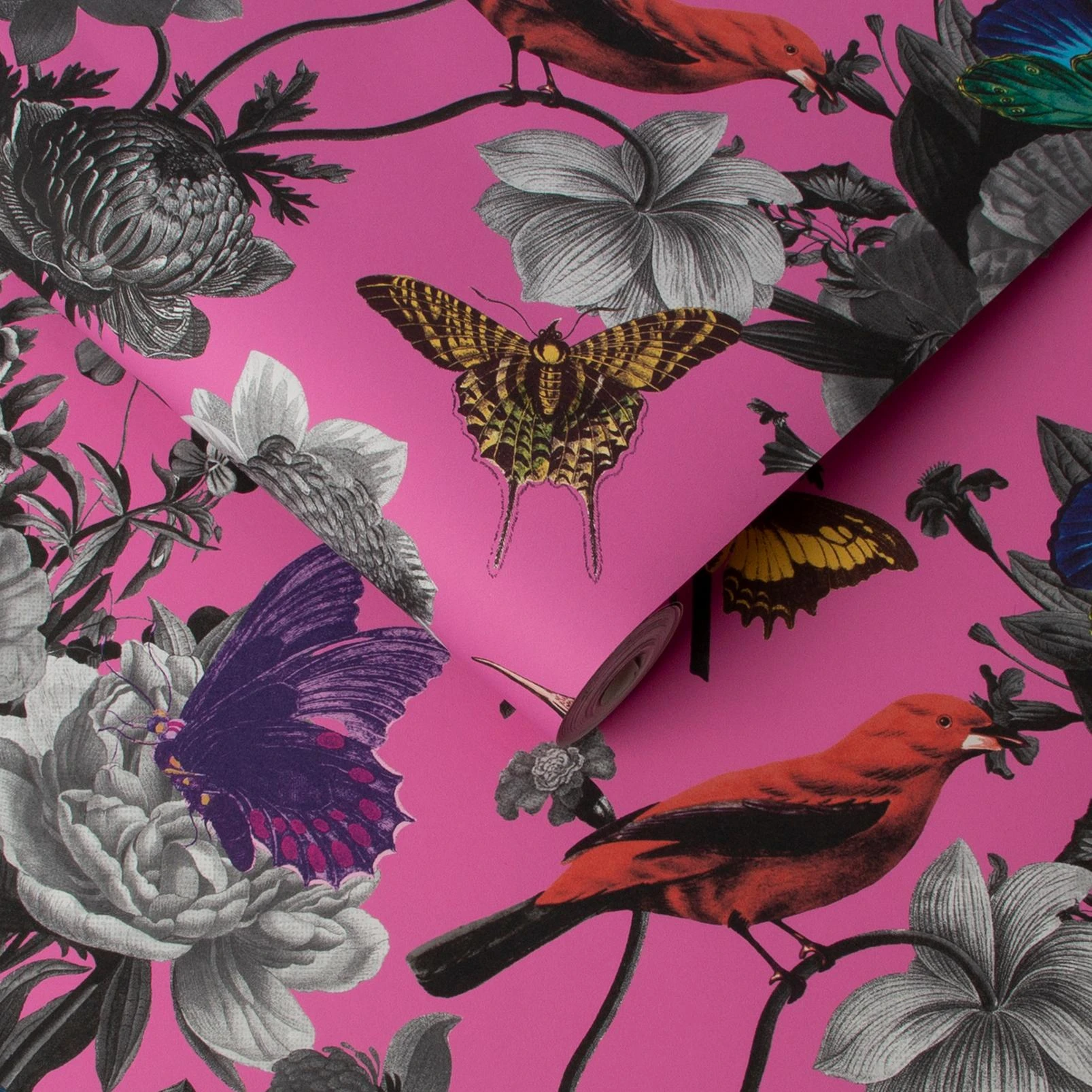 Jardin Magenta Wallpaper - 106429_ROLLSHOT_JARDIN MAGENTA_02.jpg
