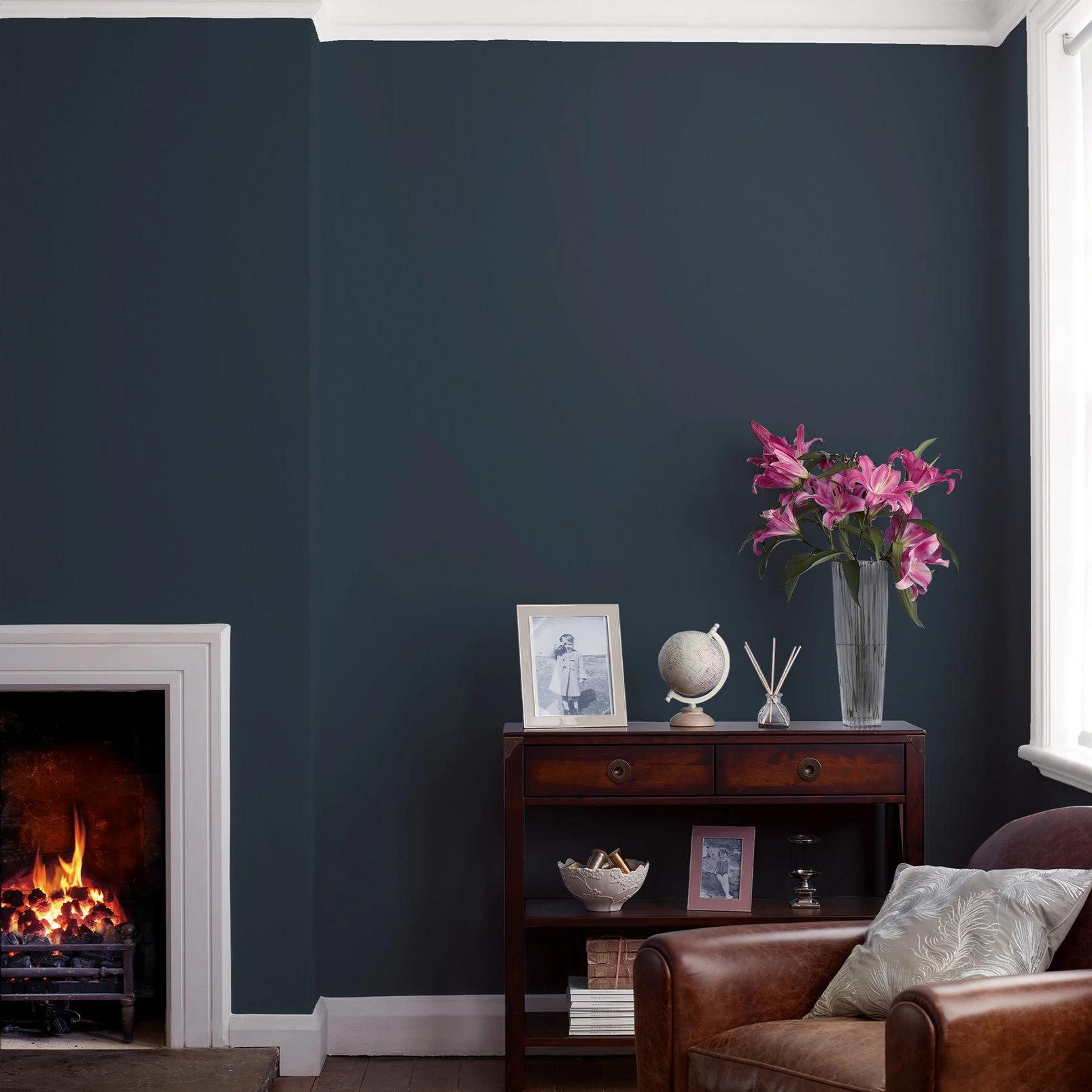Laura Ashley Midnight Seaspray Paint - 113706_ROOMSET_01.jpg