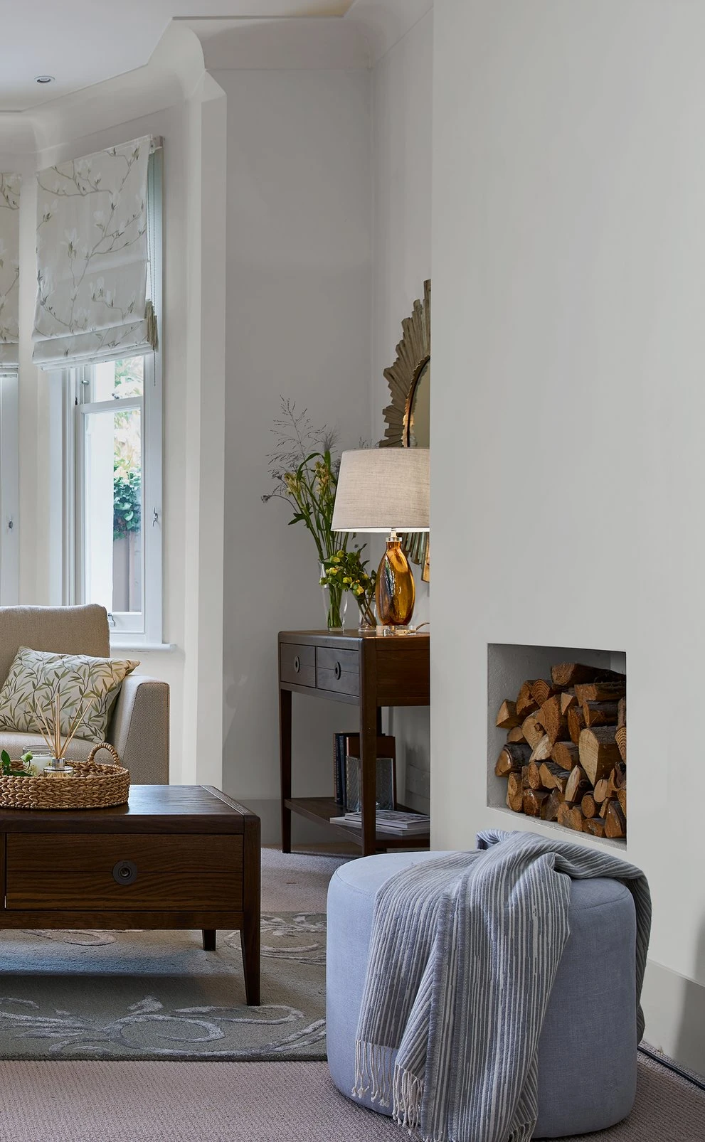 Laura Ashley Cotton White Paint - 113647_ROOMSET_09.jpg