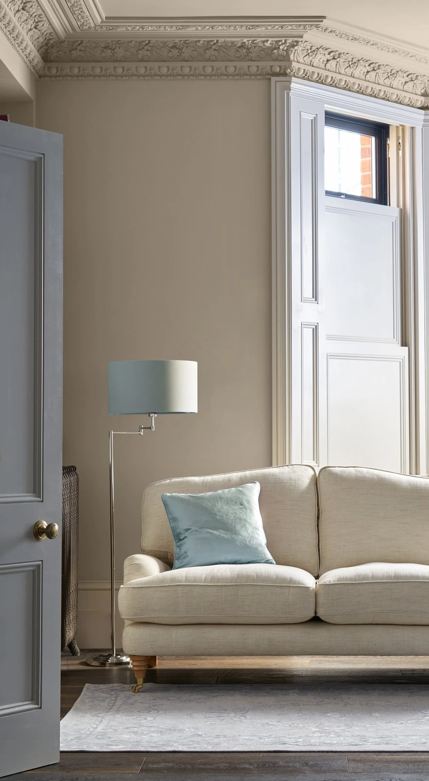 Laura Ashley Linen Paint - 113652_ROOMSET_05.jpg