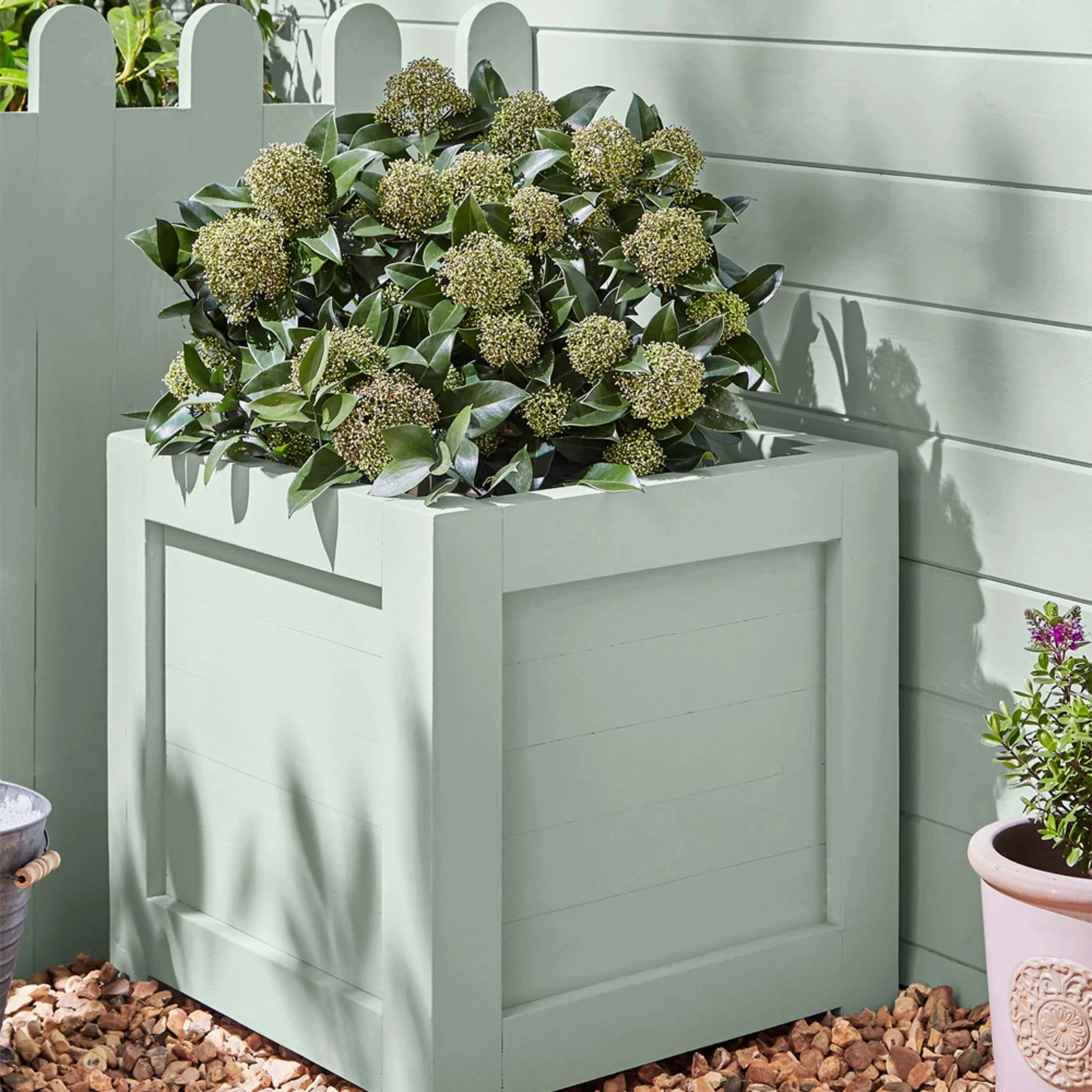 Laura Ashley Eau de Nil Paint - 113694_ROOMSET_03.jpg