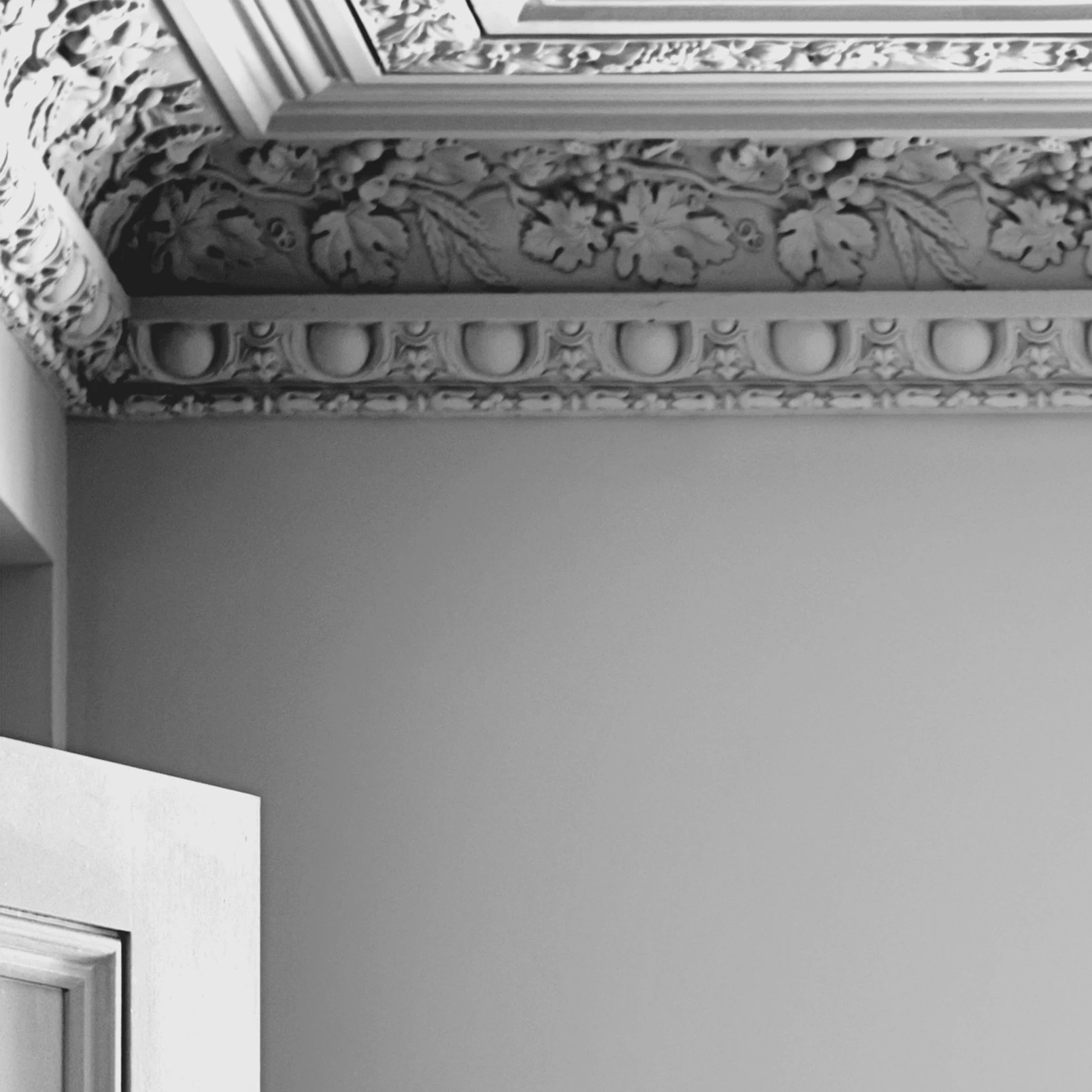 Laura Ashley Pale Silver Paint - 113676_ROOMSET_01.jpg
