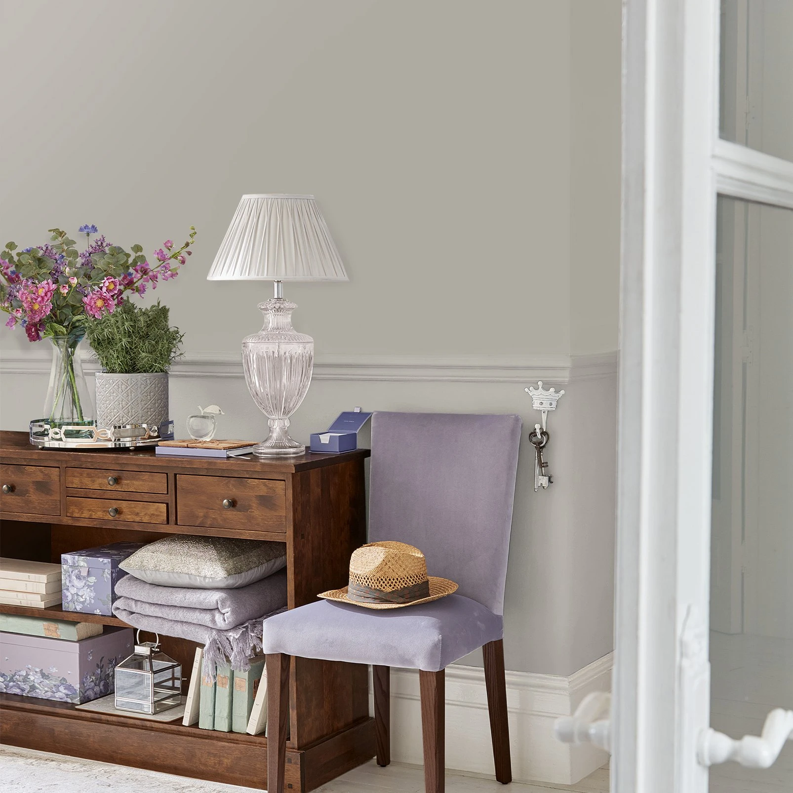 Laura Ashley Pale Dove Grey Paint - 113667_ROOMSET_01.jpg