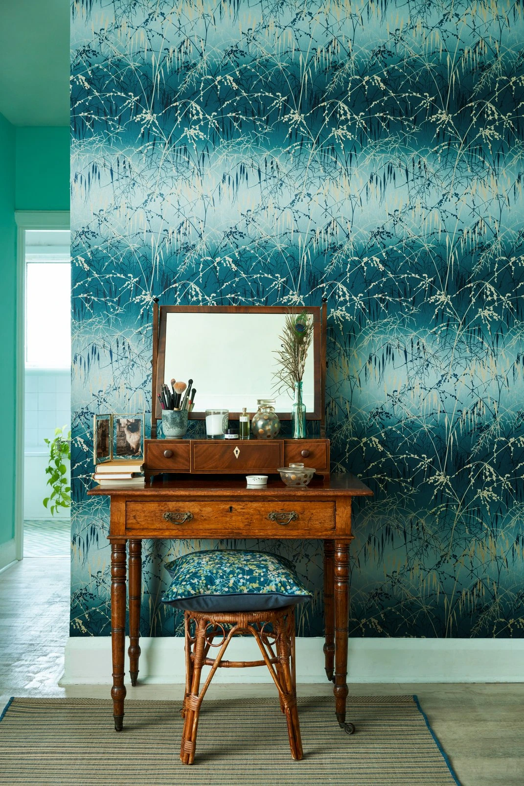 Meadow Grass Teal & Soft Gold Wallpaper by Clarissa Hulse - 120391_ROOMSET_01.jpg
